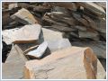 Surowiec - łupek - kamień średni, duże płyty i bryły z łupka